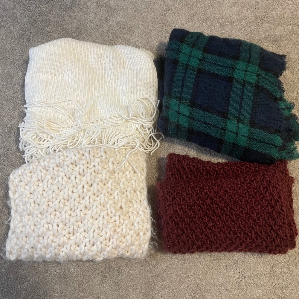 5 for $20: Scarf bundle